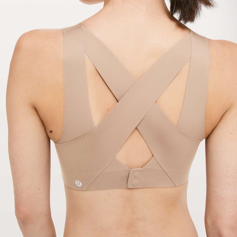 Lululemon Enlite Bra Soft Sand